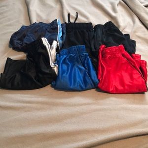 Bundle of 6 pairs boys shorts! 4/small, 2/medium!